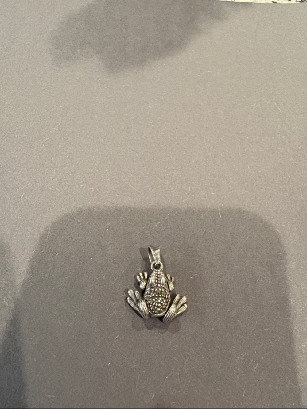 Frog Pendant Charm in Antique Silver Tone